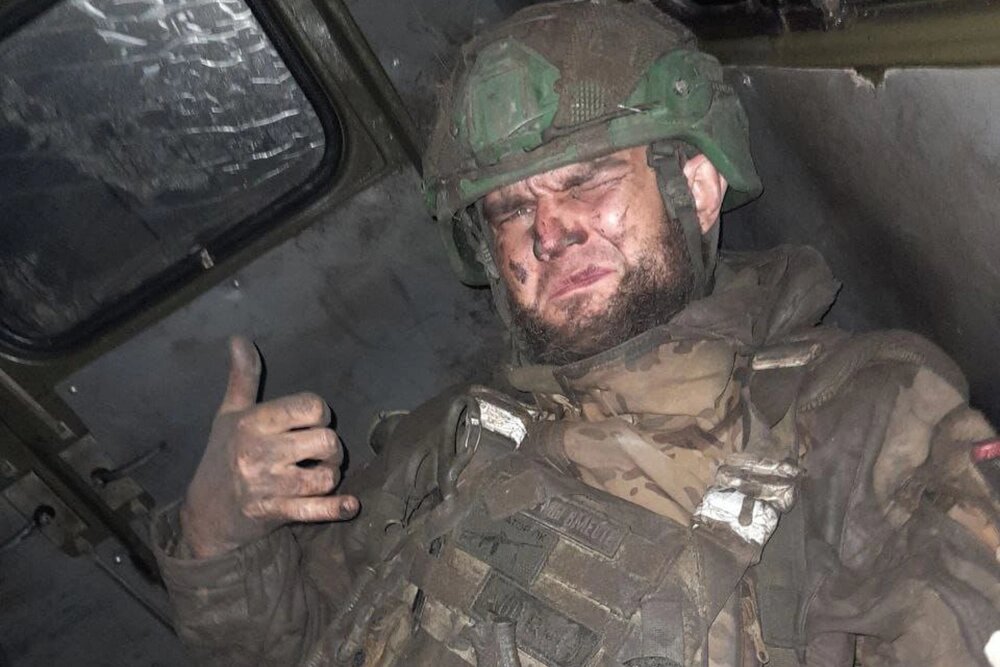    Игорь Приходько на передовой. Фото из личного архива