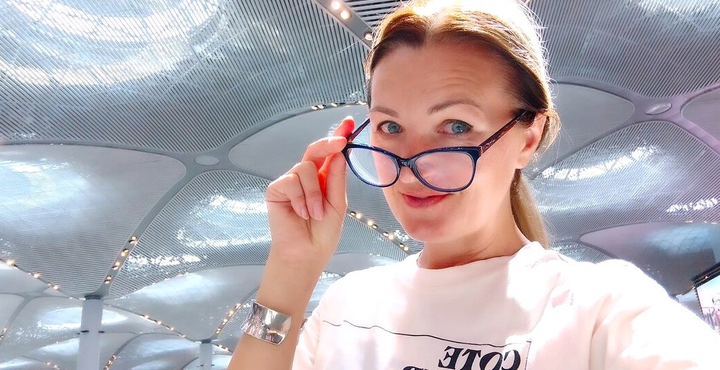 Сказала турку, что русские мужчины - джентльмены. Его "ответочка" шокировала, но двое других все исправили