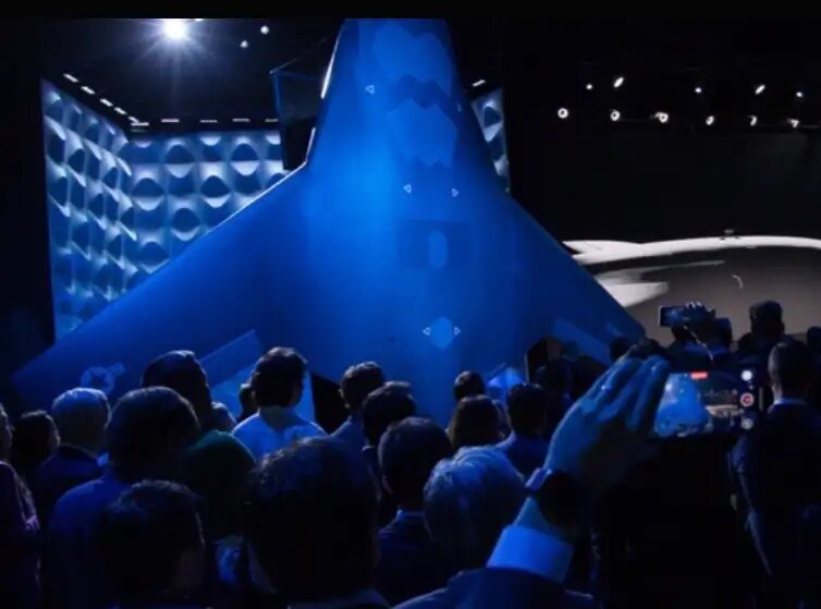    Презентация X-Bat. © Shield AI