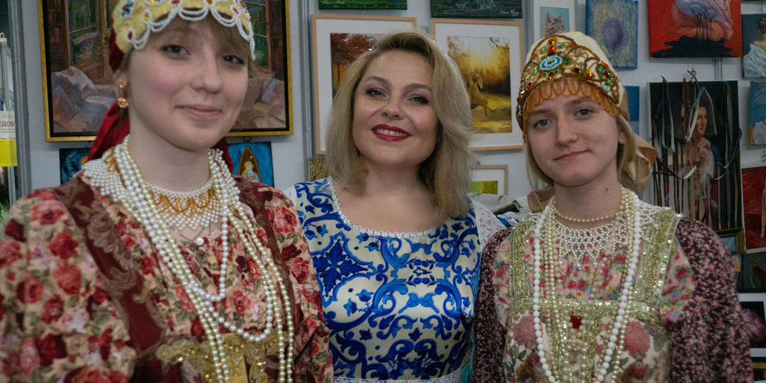 Почему стоит пойти всей семьей на выставку "РусАртСтиль", или как совместить приятное с полезным