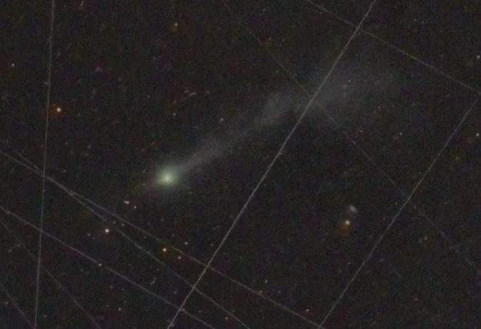 Изображение 3I/ATLAS, сделанное между 5:08-5:22 UT 9 ноября 2025 года. (Фотография: Фрэнк Ниблинг и Майкл Бюхнер. Британская астрономическая ассоциация)