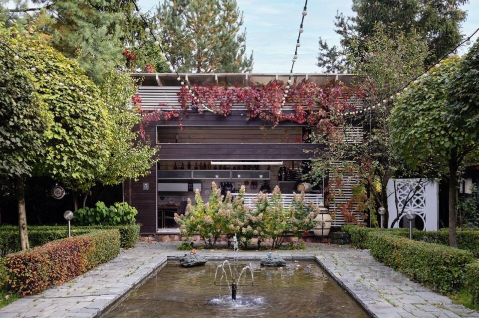    Особняк находится в подмосковной деревне Лапино. Источник: cian.ru