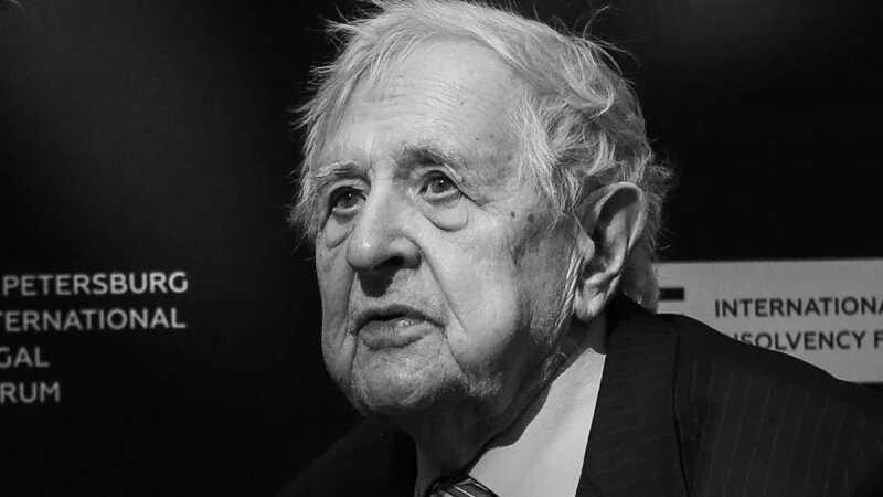     Правовед Юрий Толстой. spbu.ru