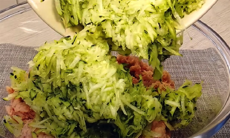 Домашние котлеты по-новому: как сделать ужин дешевле и вкуснее