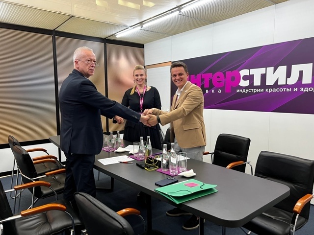    Косметика из Югры покорила гостей международной выставки в Беларуси