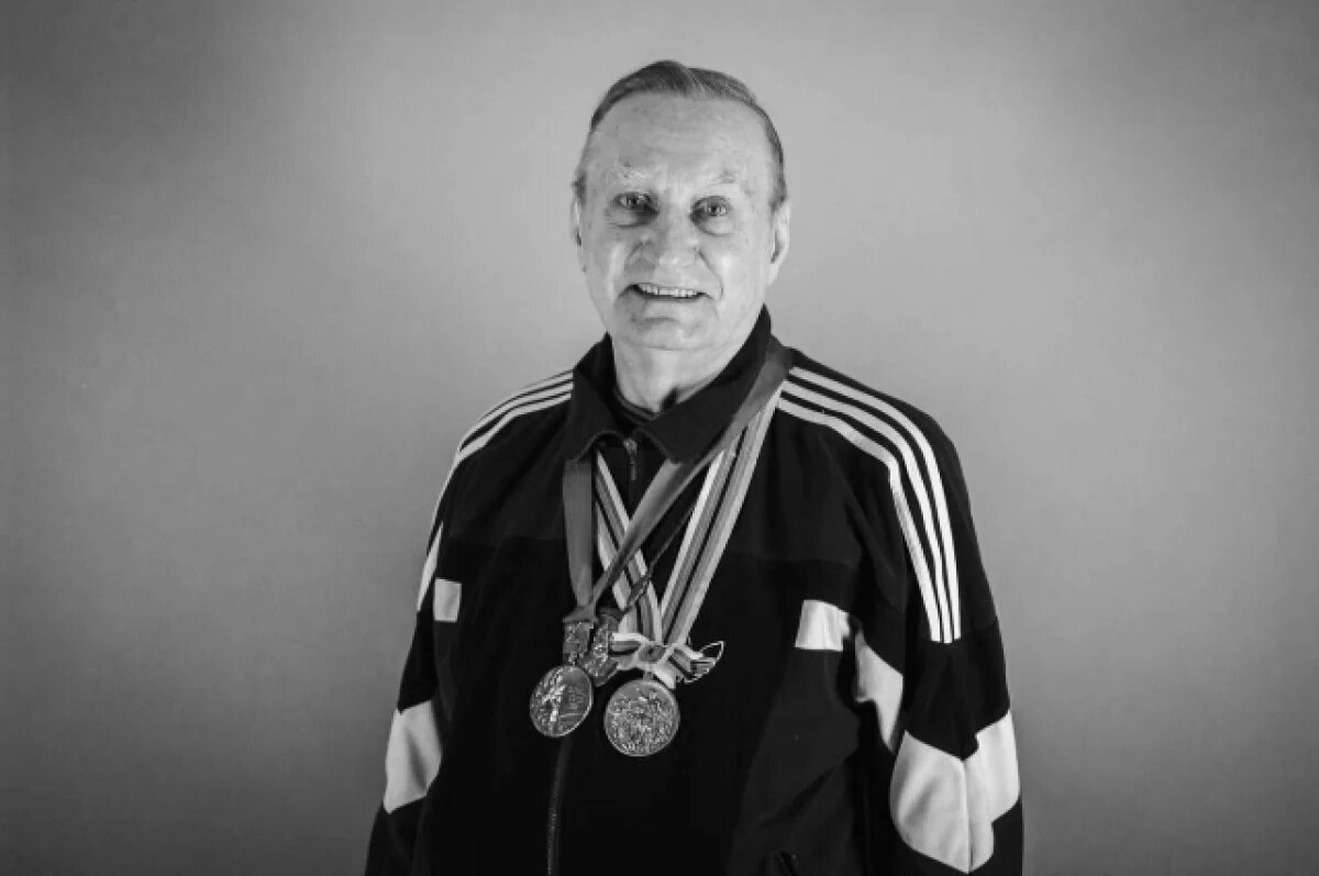    Умер двукратный олимпийский чемпион по фехтованию Юрий Сисикин