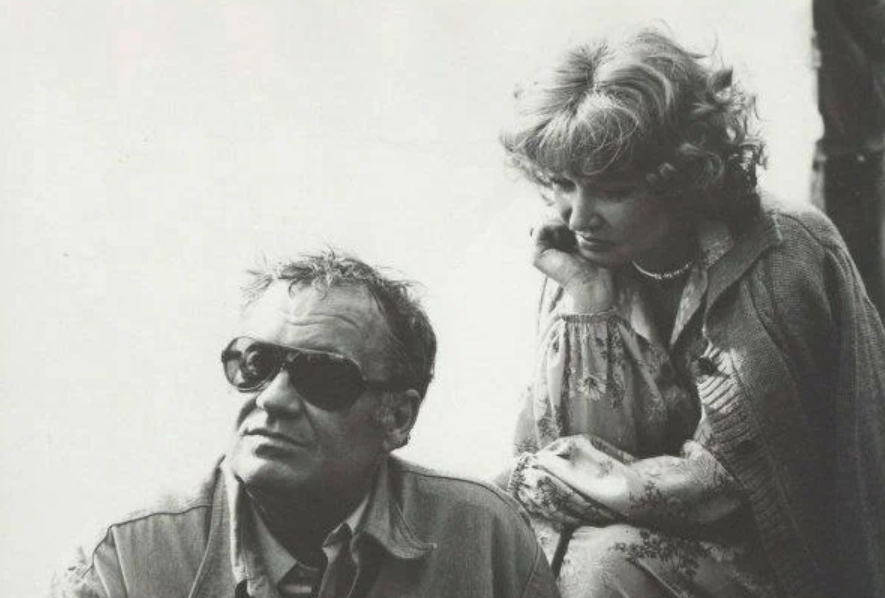 Гурченко с режиссёром Рязановым. Фото: кадр со съёмок "Вокзал для двоих"