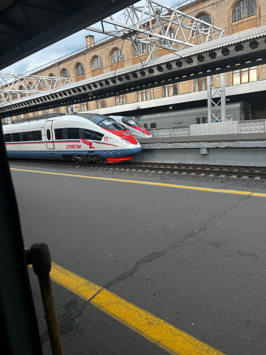 Комментарии излишни, я их первый раз видела вживую) 