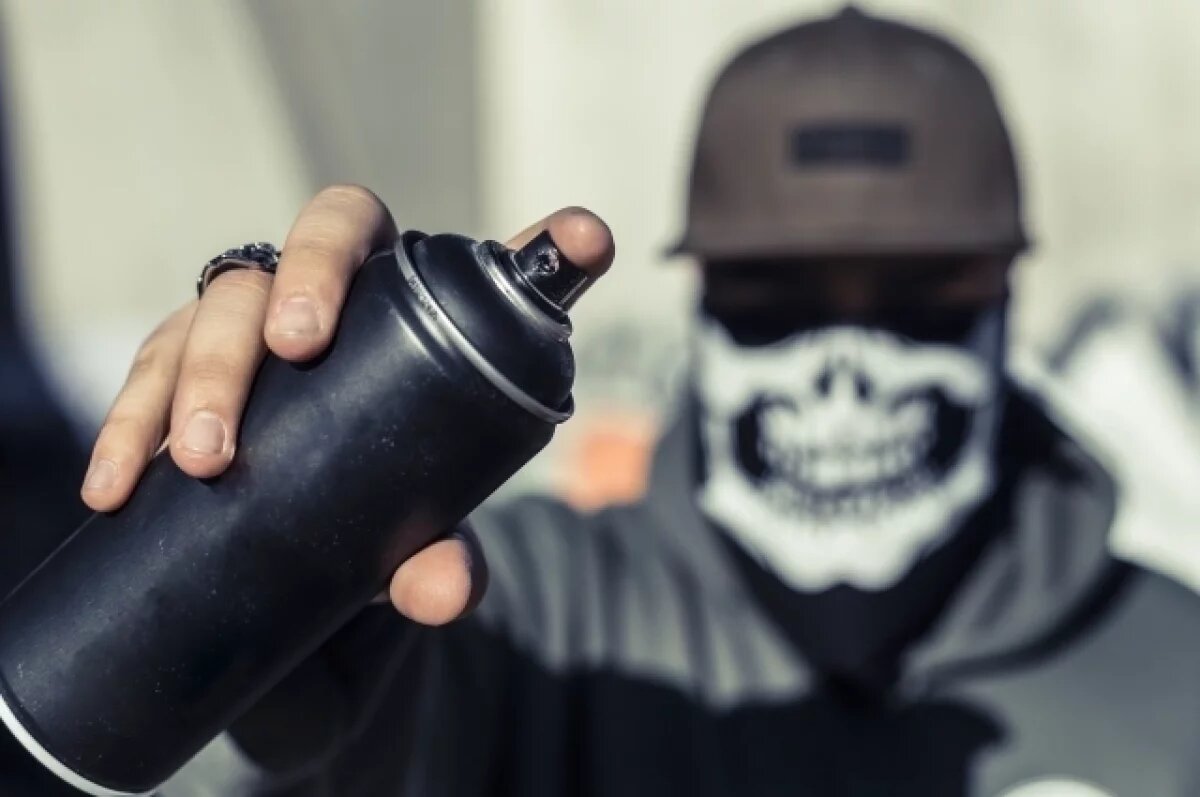    Жителя Троицка обвинили в вымогательстве 2 млн рублей