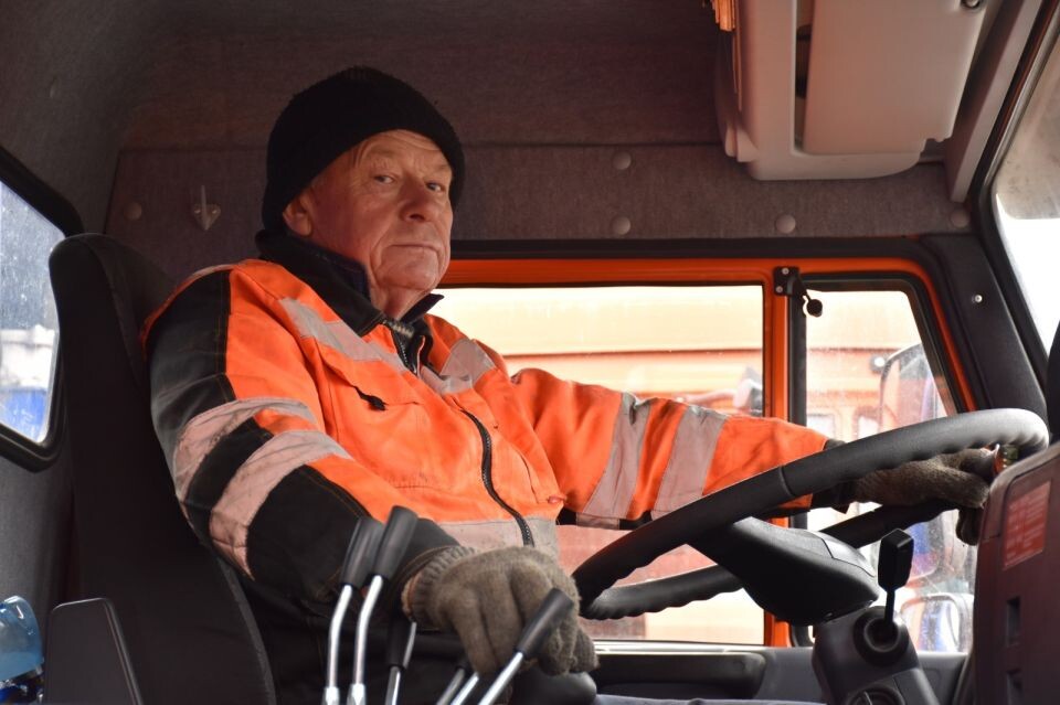    Весь новый автопарк регоператора "ТКО-Сервис" вышел на маршруты в Каменской и Рубцовской зонах. Источник: Предоставлено "Толку"