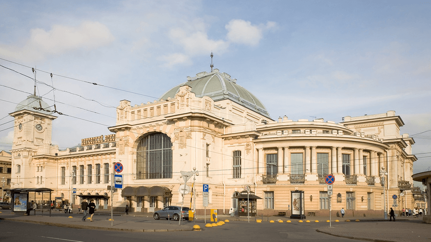 Витебский вокзал в Санкт-Петербурге. Фотография: Наталья Волкова / фотобанк «Лори»