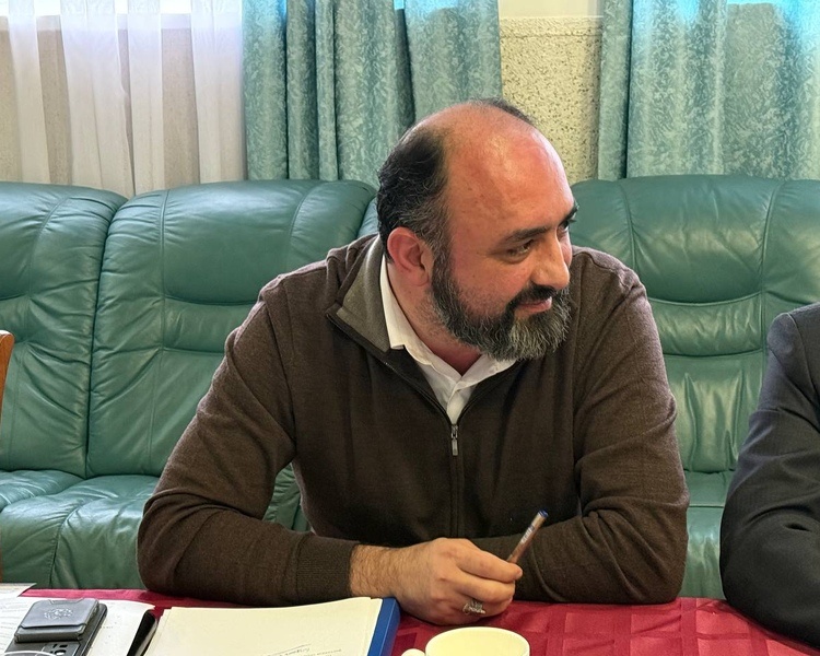     Роберт Григорьян утвержден на должность директора Курского драматического театра