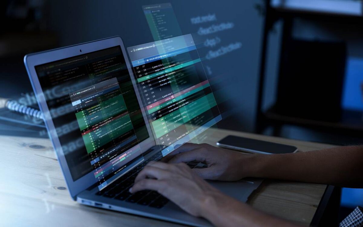    Бизнесу грозят оборотные штрафы за отказ переходить на российское ПО Фото – ru.freepik.com