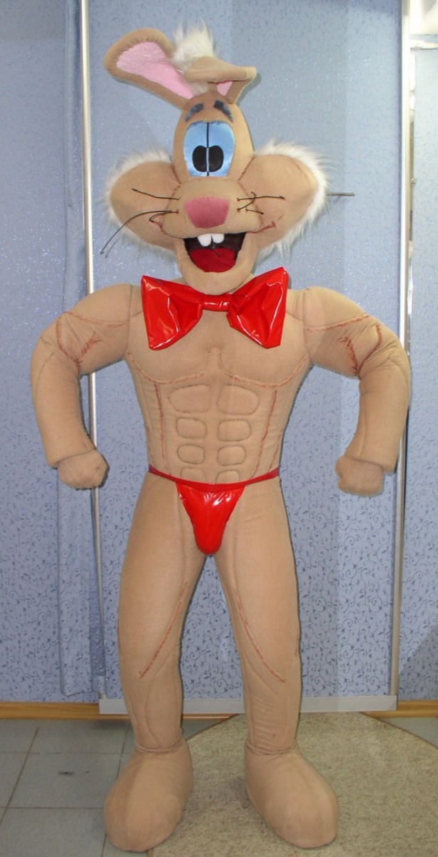 Типа таких секси зайчиков🤩