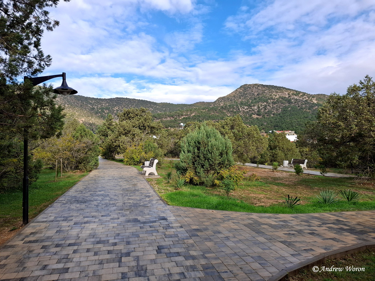 Сквер в Новом Свете