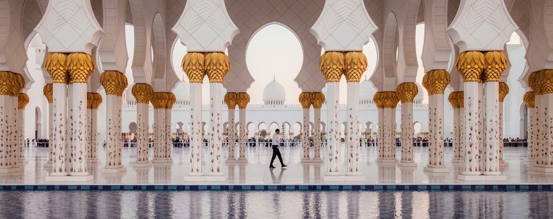 @Junhan Foong/Shutterstock