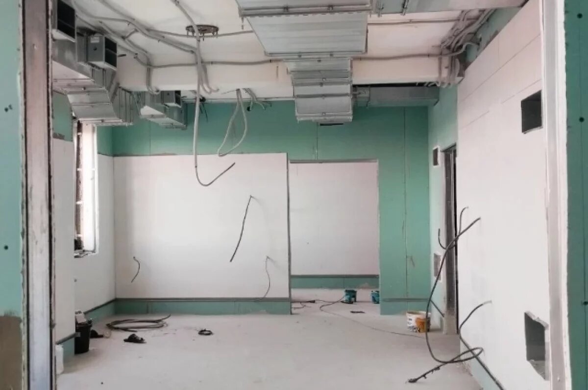    До конца 2025 года завершат капремонт реанимации Кандалакшской ЦРБ