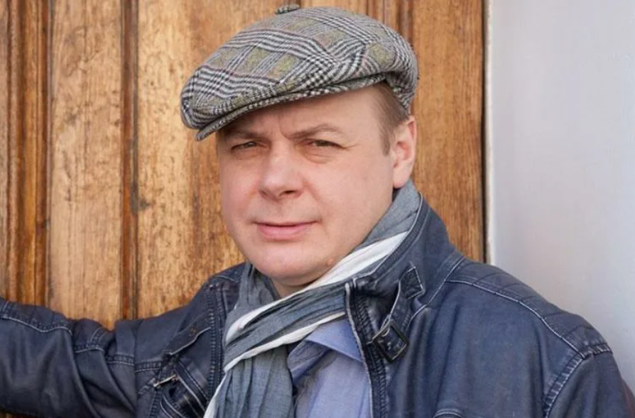 Игорь Николаев