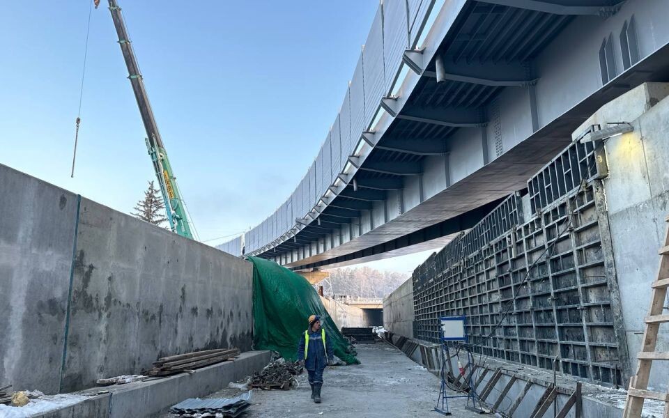    Власти могут расторгнуть контракт с фирмой, которая сорвала сроки возведения развязки в Барнауле