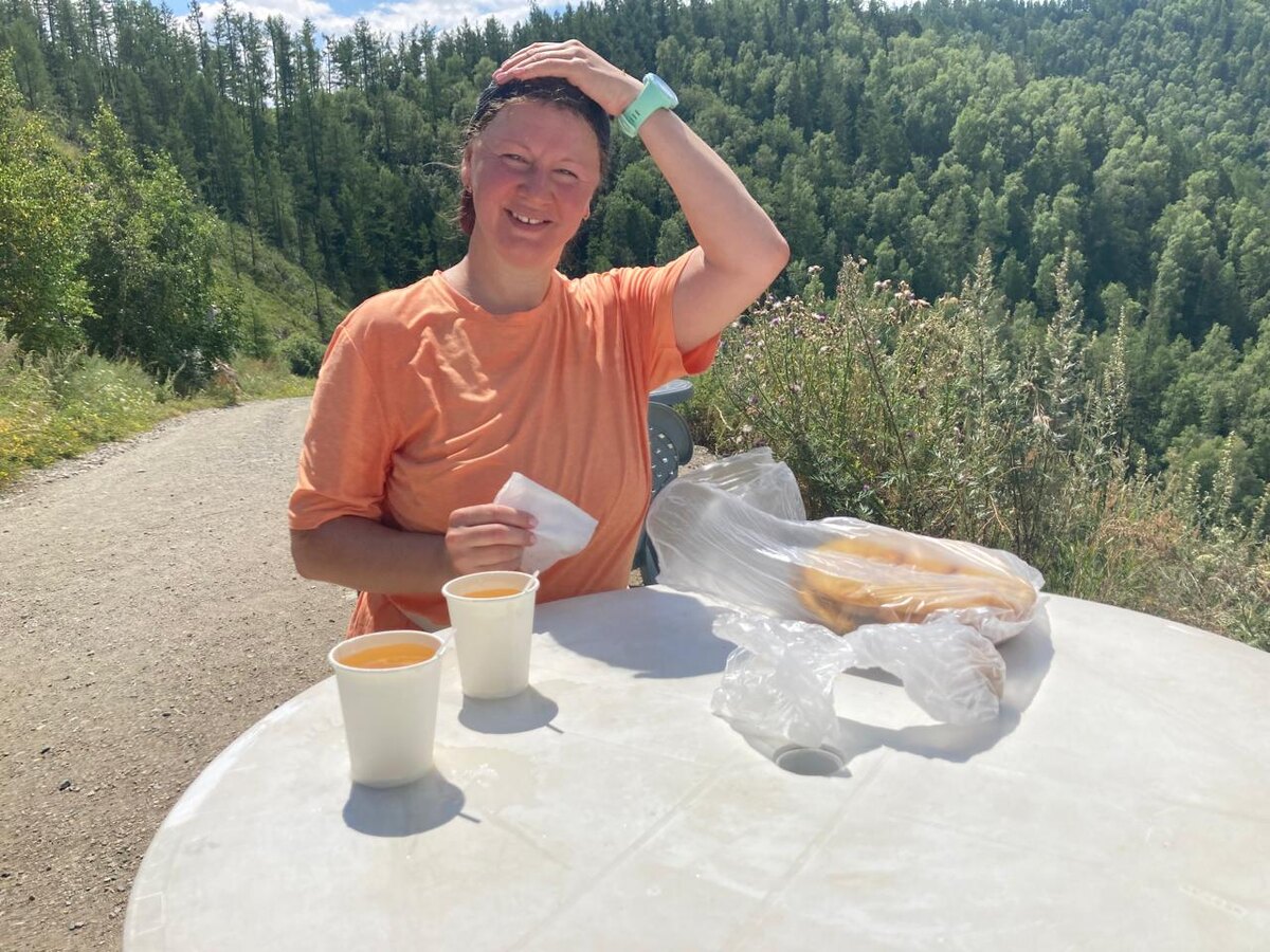 Перекус на перевале Чике-Таман