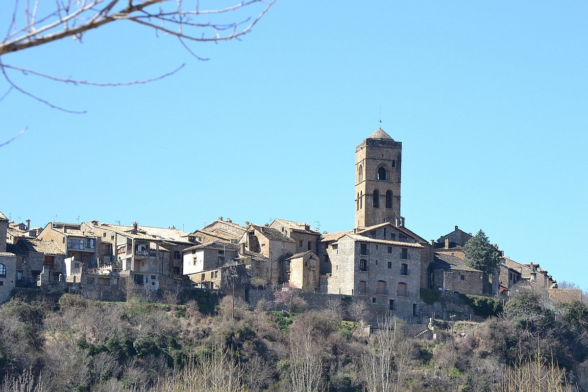 Айнса-Собрарбе https://www.tripadvisor.ru/Tourism-g1025023-Ainsa_Province_of_Huesca_Aragon-Vacations.html