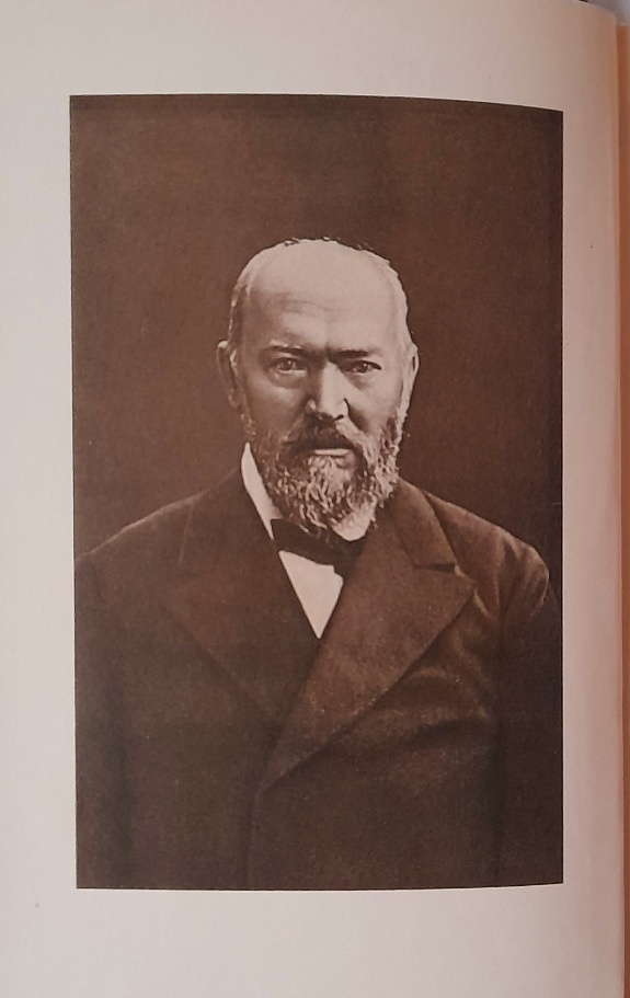 Александр Николаевич Островский, великий русский драматург. Автор 47 пьес, посвященных большей частью купеческому сословию.