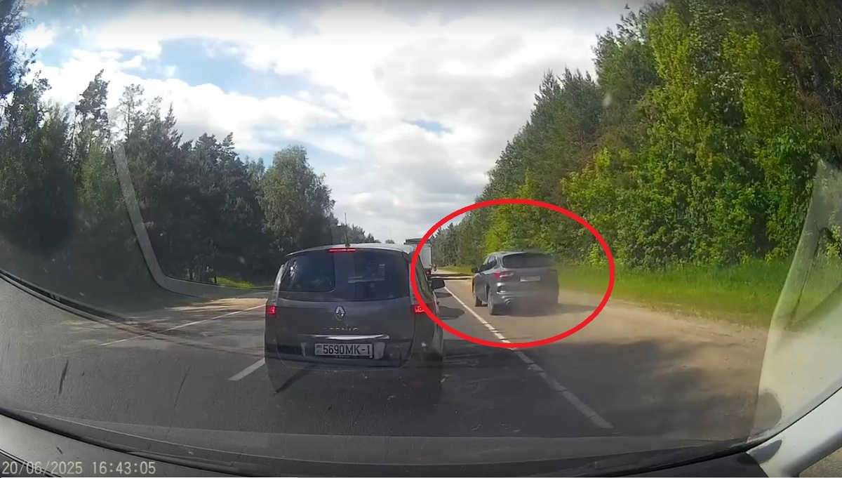 Почему нельзя ездить по обочине: откровенный рассказ автоюриста