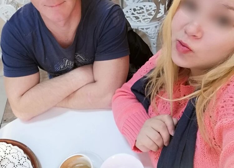 Четыре дня лежали без еды: пока родители пили, их дети-груднички умирали от голода в соседей комнате