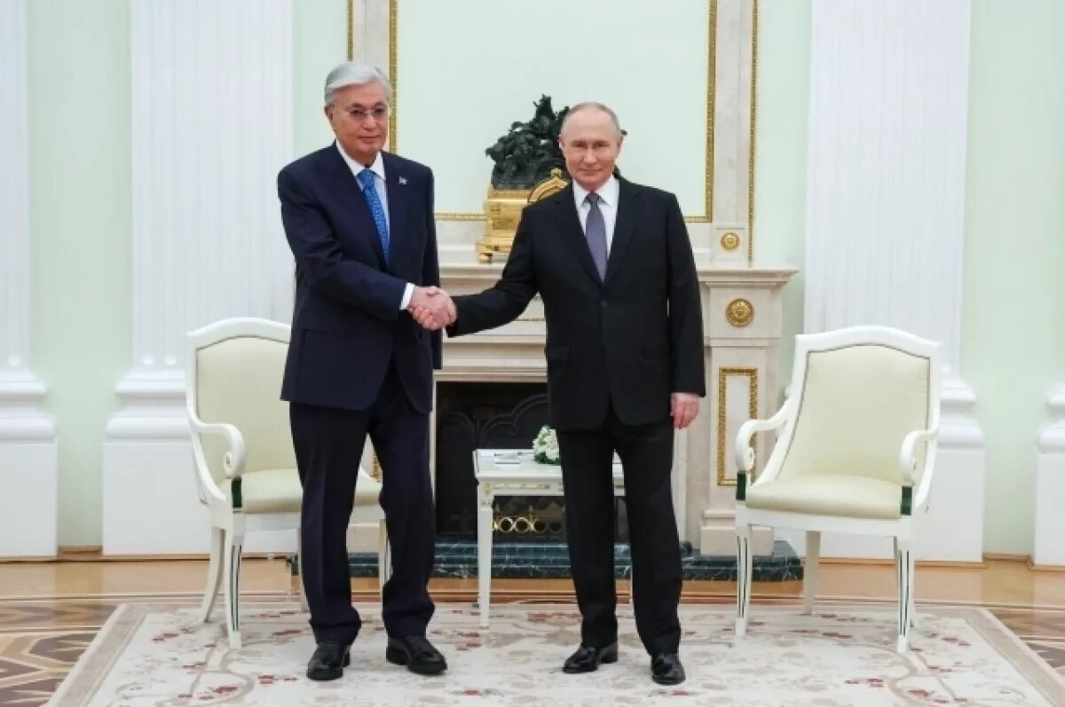    Токаев и Путин обсудили ситуацию в мире и двустороннее сотрудничество
