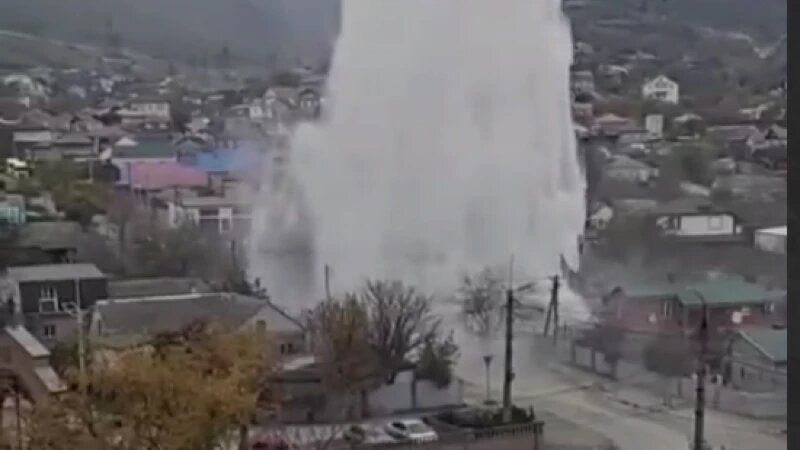     Фонтан из под земли Baza