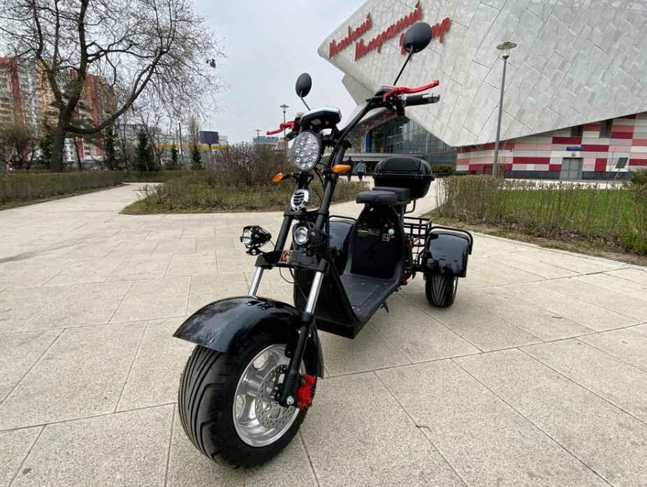 Дисковые тормоза мощны, но требуют внимания. Проверяйте колодки, слушайте скрипы и не игнорируйте вибрацию на ручке.