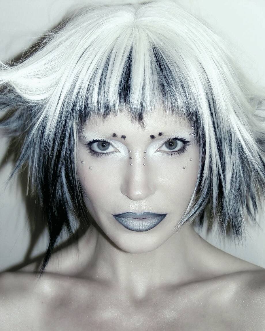 Мама в наши дни.