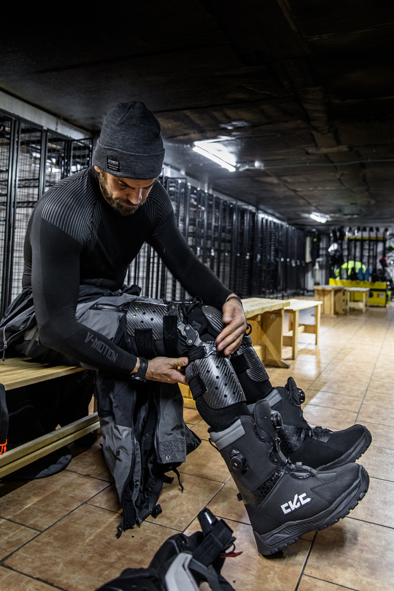 Райдер готовится к выезду, с.Приисковое