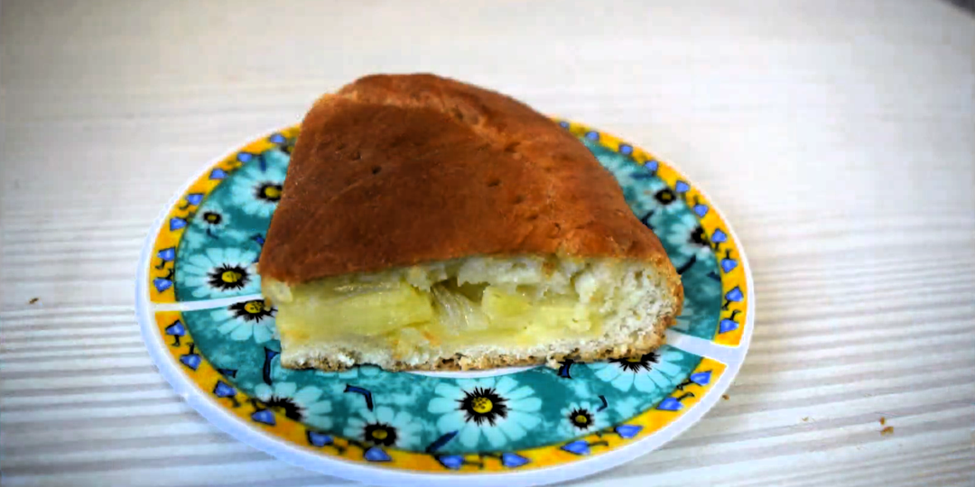 Пирог с картошкой: нежное тесто и много сочной начинки