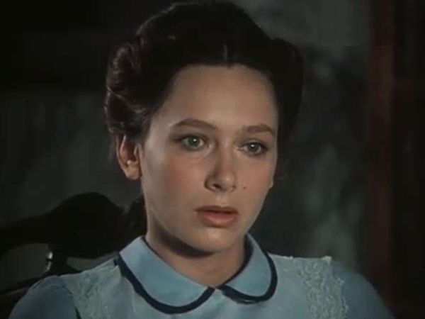 кадр из сериала  «Берег его жизни» Людмила Титова в роли Маргерет Кларк, жены Маклая