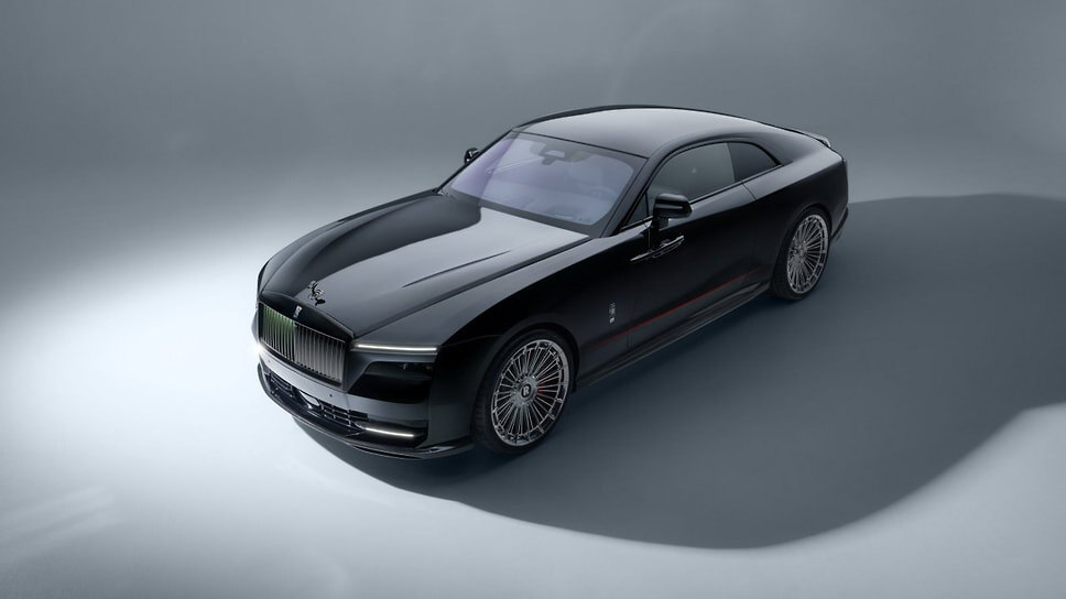Rolls-Royce Spectre Black Badge.📷Фото: Novitec