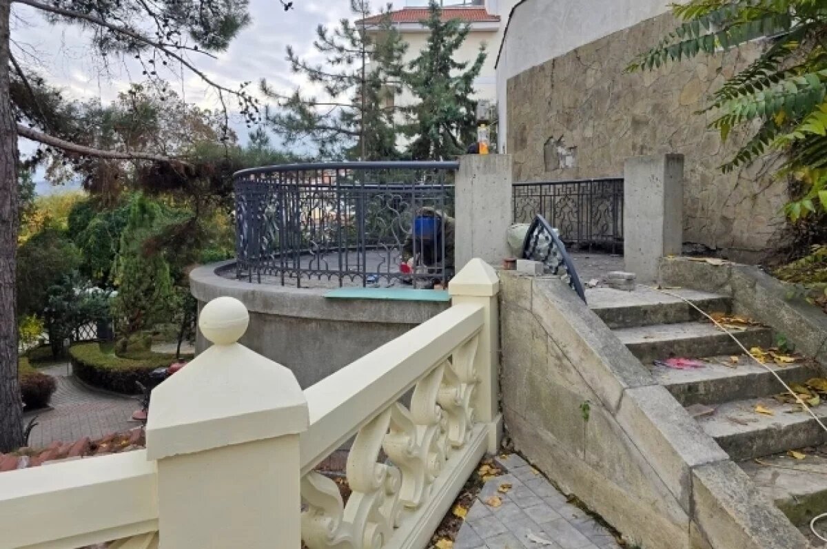    В Феодосии завершают реставрацию дачи Стамболи