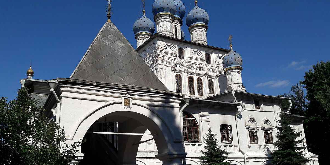 Тени древнего парка: Мистические тайны и леденящие душу легенды Коломенского