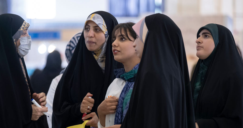 Вопросы про Иран - традиционная рубрика