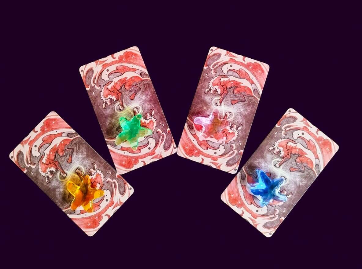 НЕОБХОДИМО СОСРЕДОТОЧИТЬСЯ И ВЫБРАТЬ КАРТУ  🔜