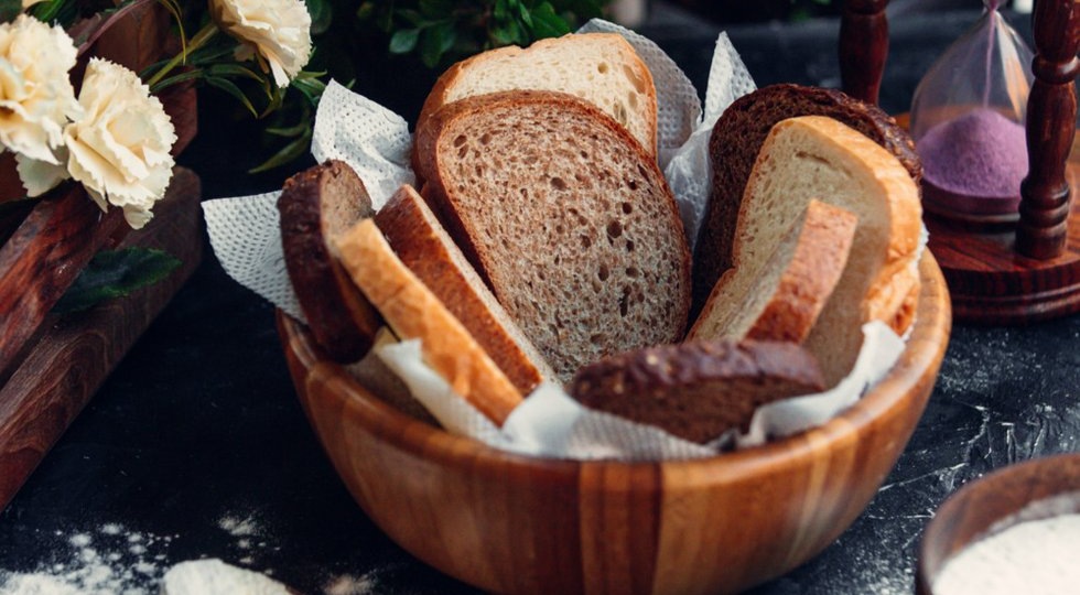 Минус 3 кг за две недели: что будет, если убрать хлеб из рациона