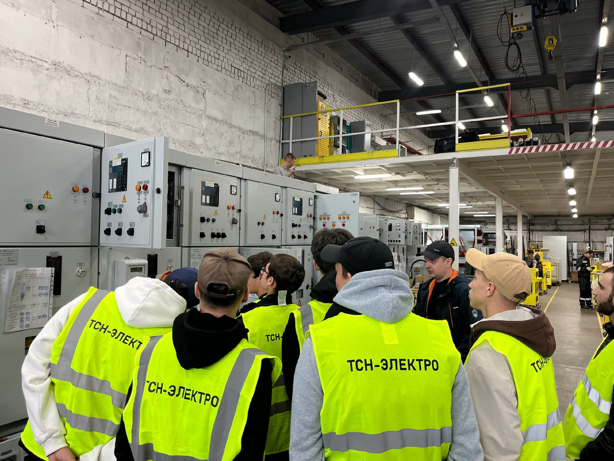 Студенты Княгининского университета в компании «ТСН-электро»