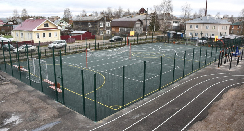    В Вологодской области открылась современная спортплощадка для школьников