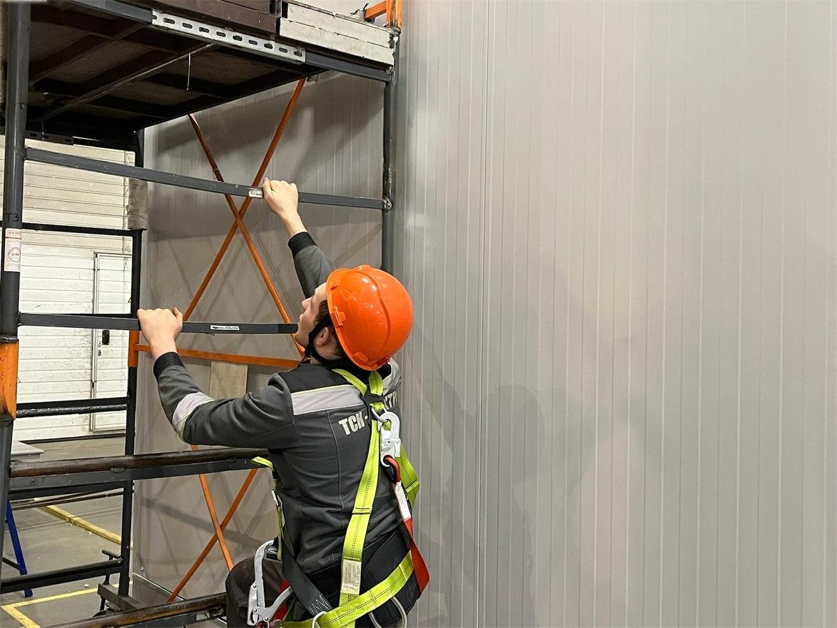 Безопасность на высоте в «ТСН-электро»