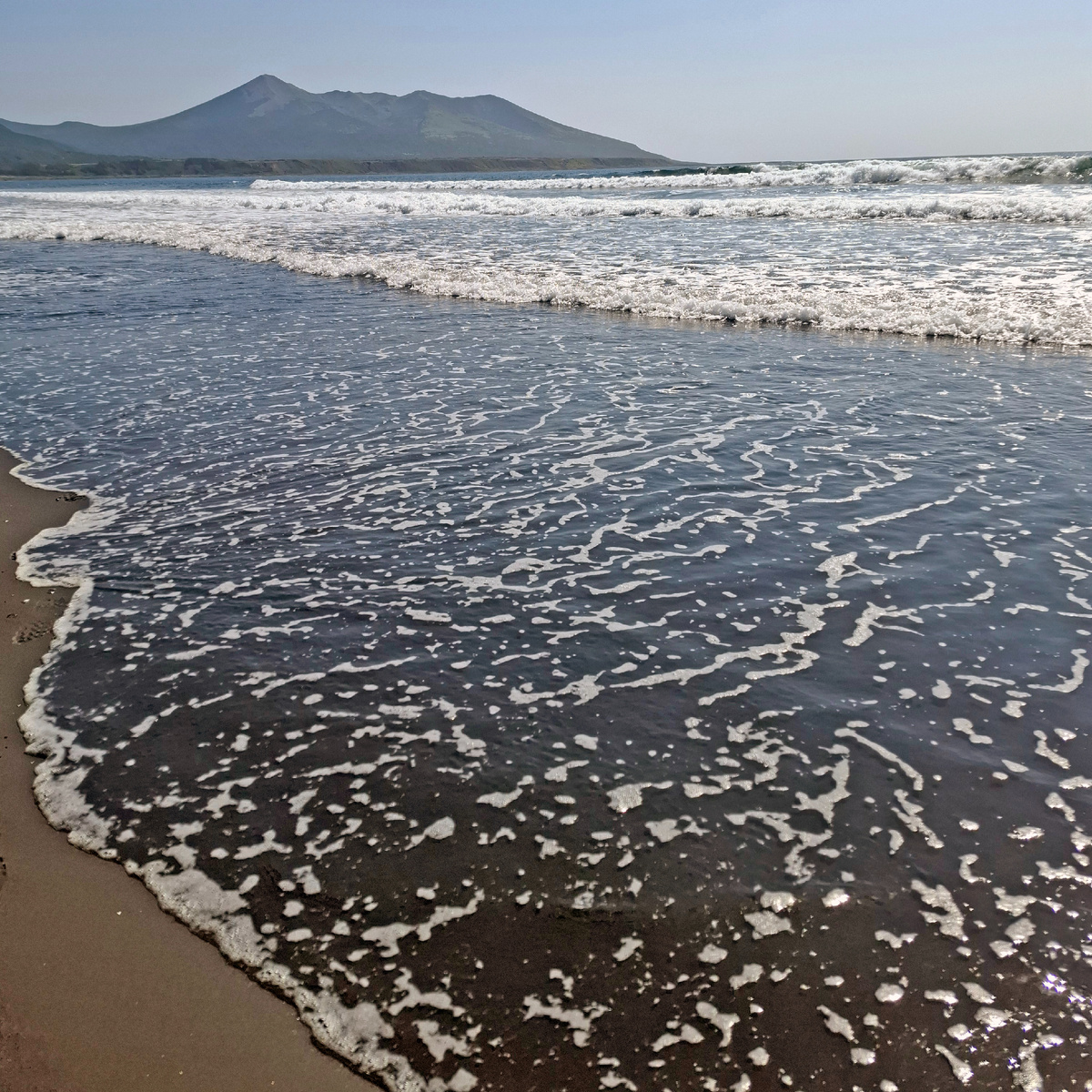 Остров Итуруп, залив Касатка. Фото автора.