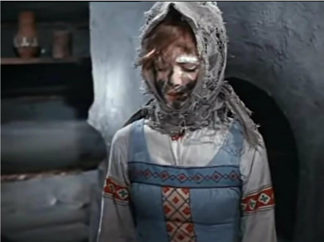 Это я мою холл возле лифта