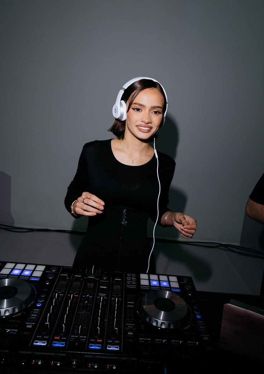     Валя Карнавал. Фото: Пресс-служба