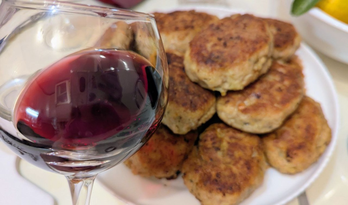 Запить котлету