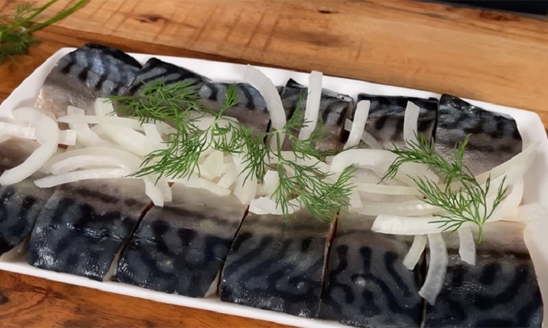 Скумбрия без хлопот: нежный деликатес на каждый день