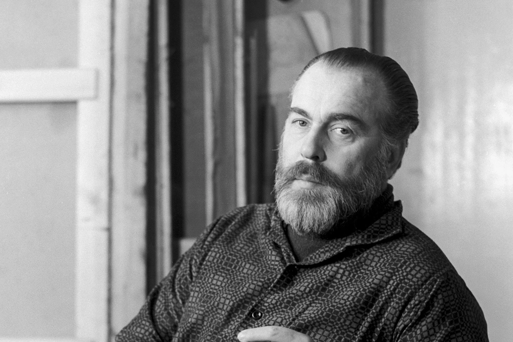 Гелий Коржев